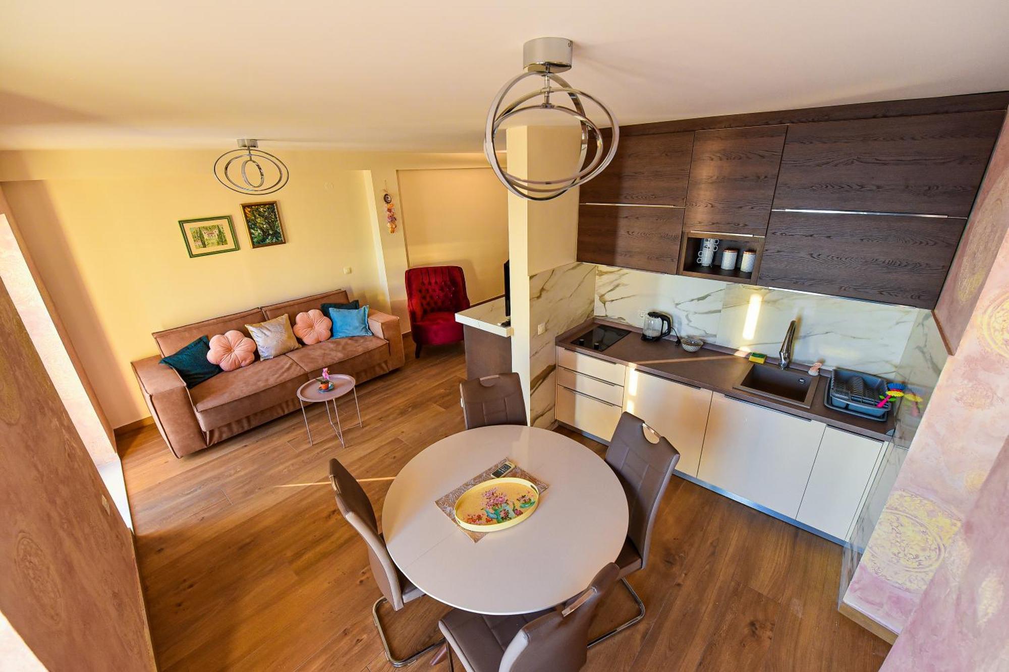 Apartments Galija Petrovac Lux Room photo