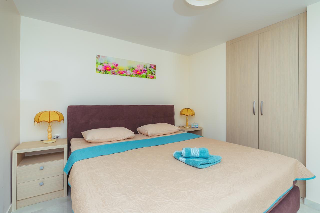Apartments Galija Petrovac Lux Exterior photo