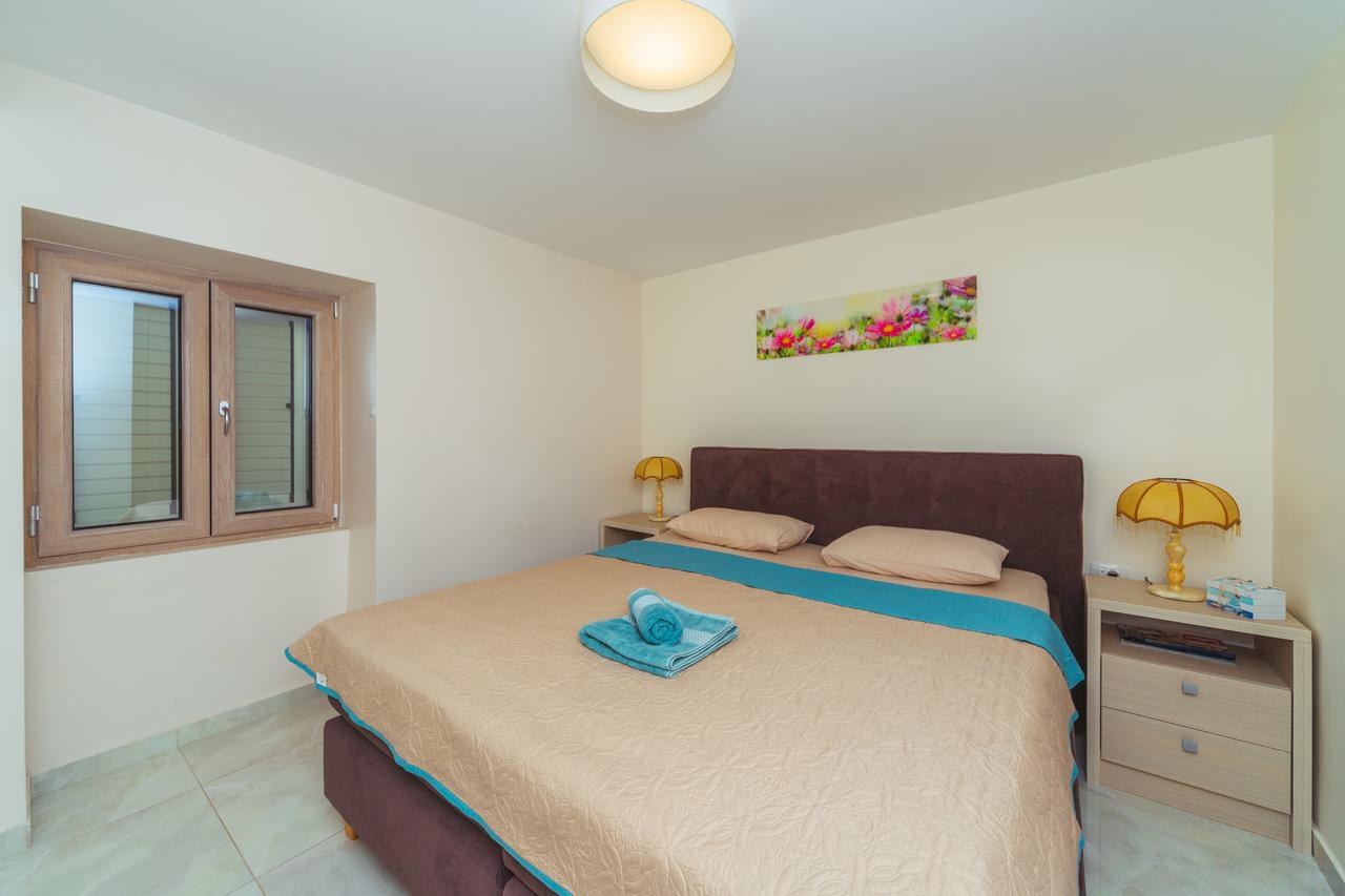 Apartments Galija Petrovac Lux Exterior photo