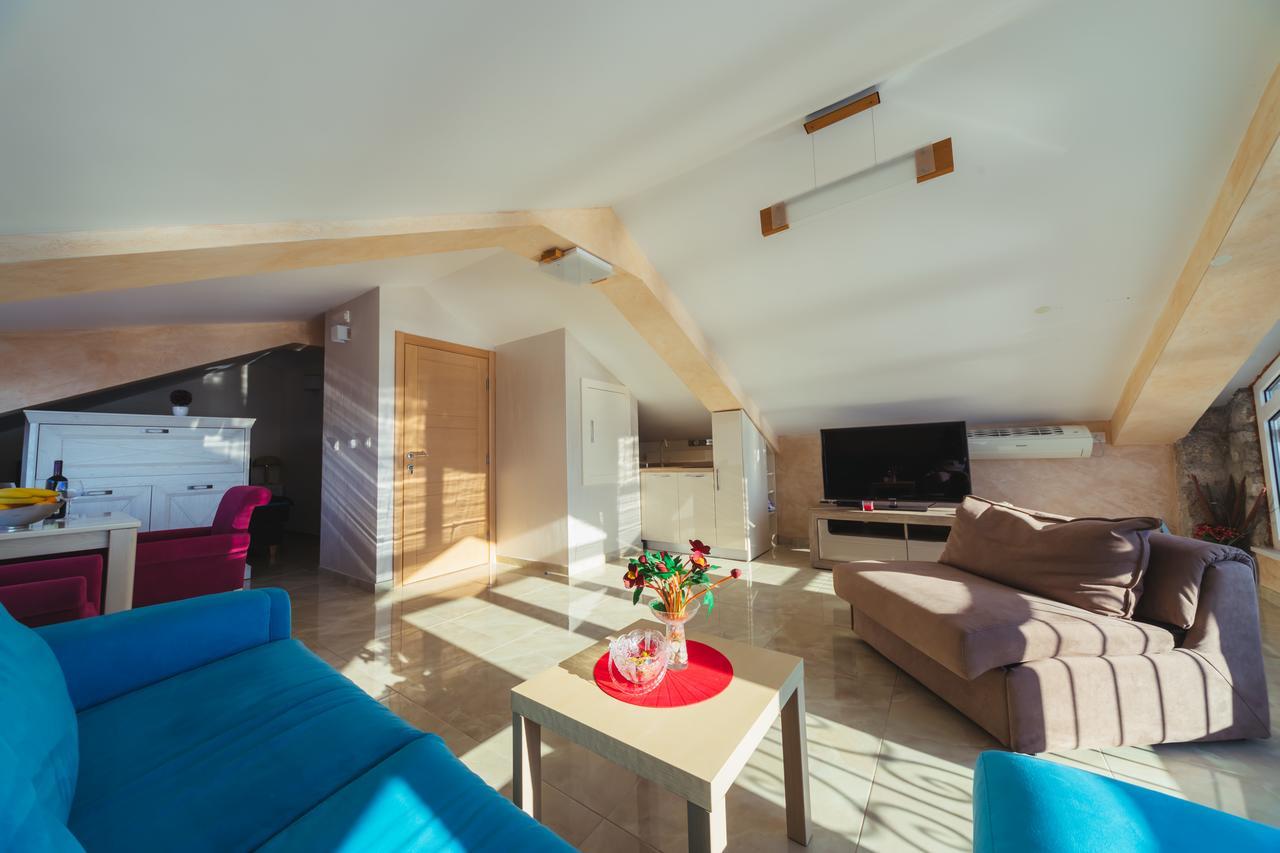 Apartments Galija Petrovac Lux Exterior photo